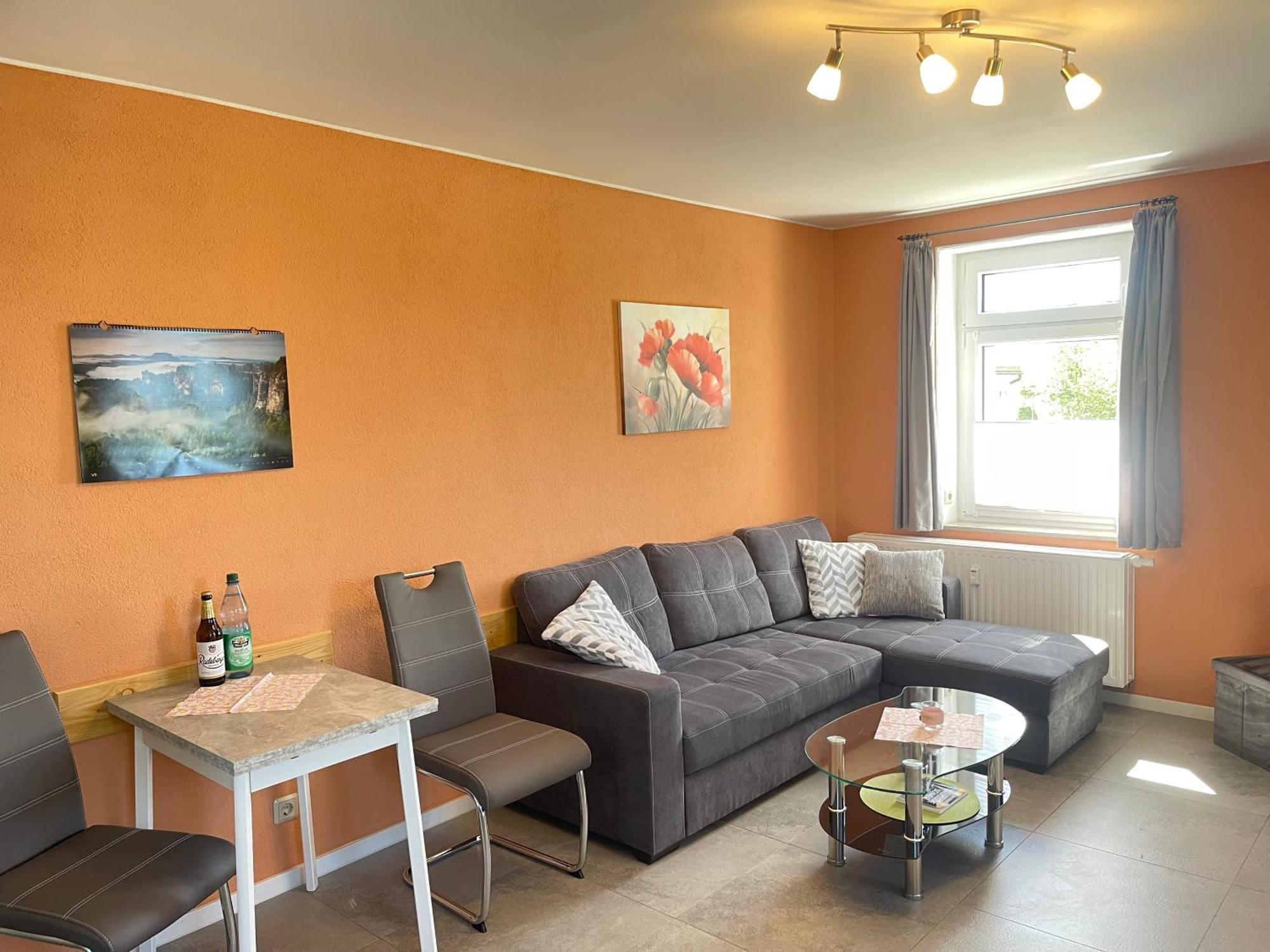Ferienwohnung Wanderglueck ラートマンスドルフ エクステリア 写真