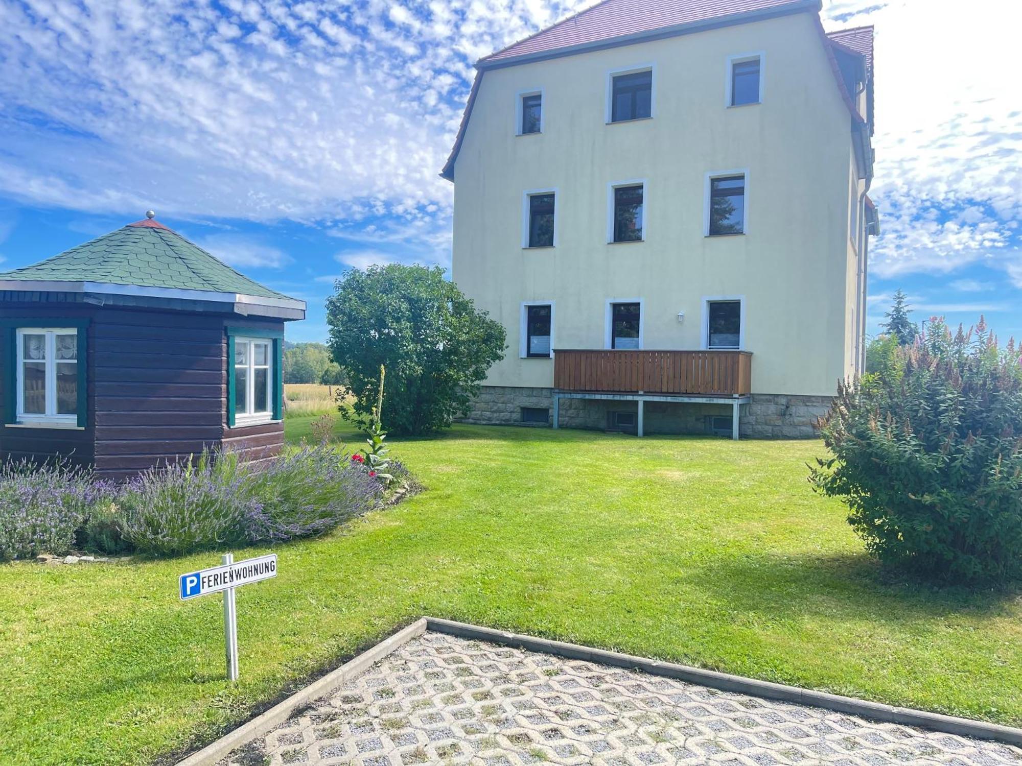 Ferienwohnung Wanderglueck ラートマンスドルフ エクステリア 写真